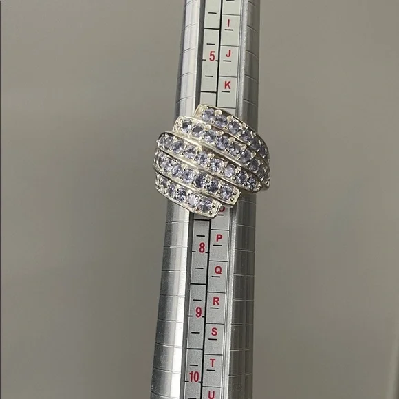 Sterling Silver Ring with Tanzanite Stones - Picture 7 of 10